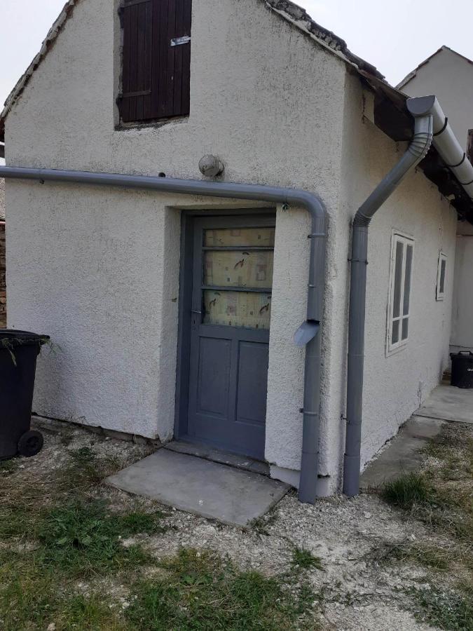 ケストヘイHorvath Apartmanアパートメント エクステリア 写真